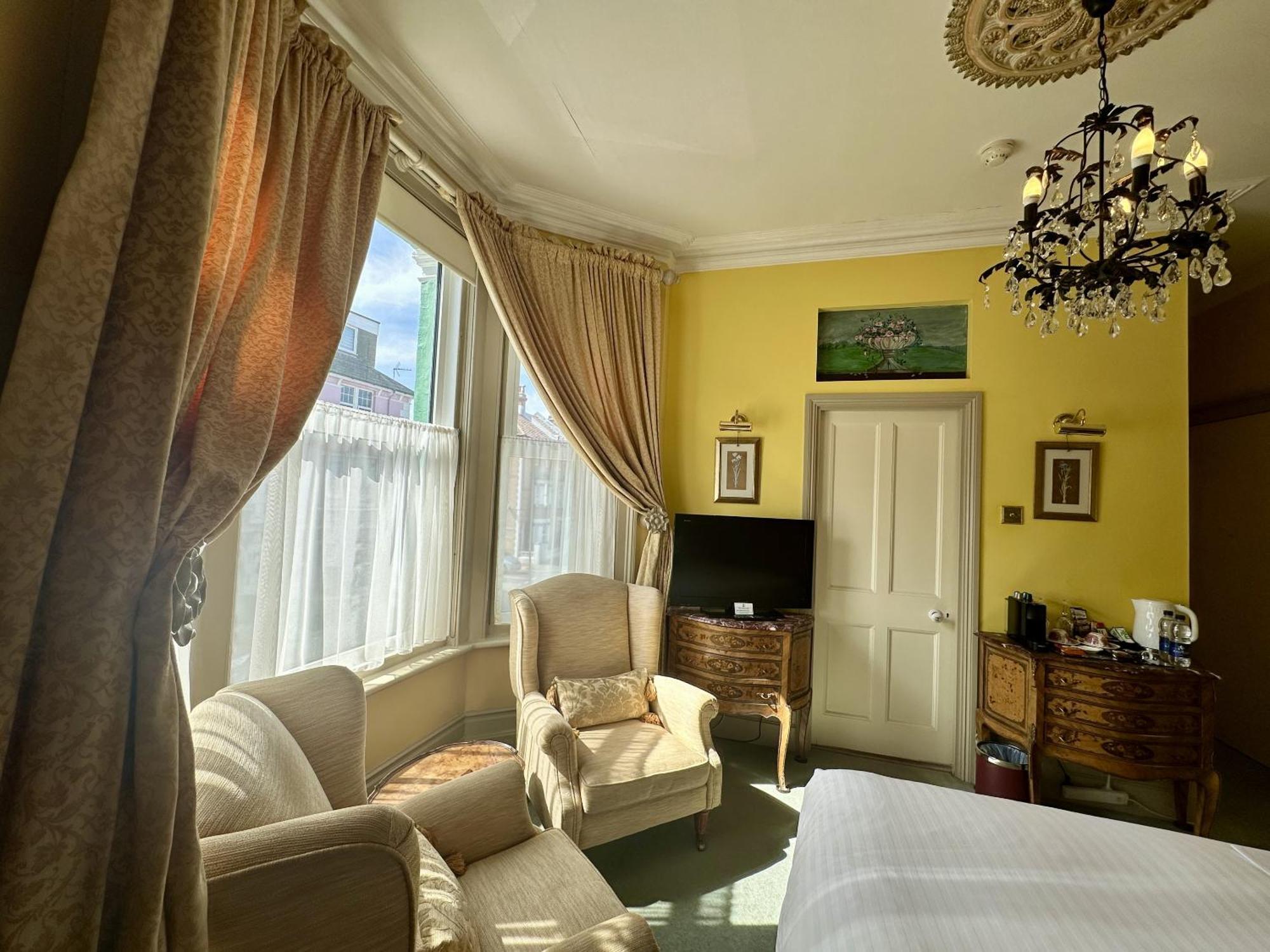 Albert & Victoria Guest House ايستبورن الغرفة الصورة