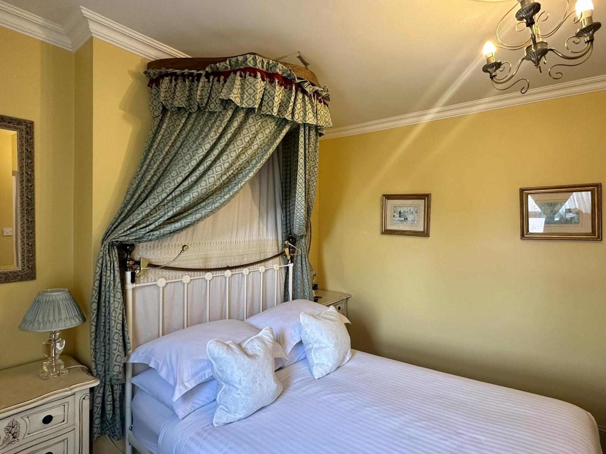 Albert & Victoria Guest House ايستبورن الغرفة الصورة