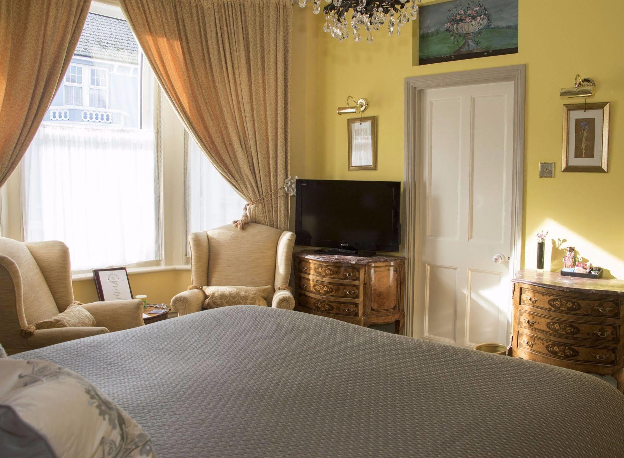 Albert & Victoria Guest House ايستبورن المظهر الخارجي الصورة